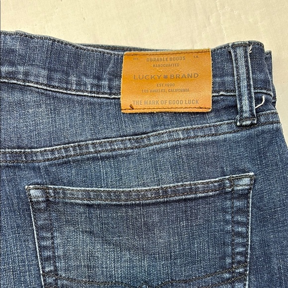Lucky Brand Men's 36x30 121 Heritage Slim Straight Leg Jeans Blue Denim EUC - Picture 7 of 9